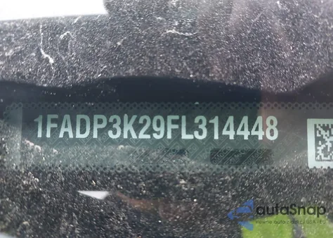 2015 Ford Focus Se z USA, uszkodzony, nr VIN 1FADP3K29FL314448